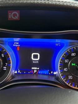 کرایسلەر 300